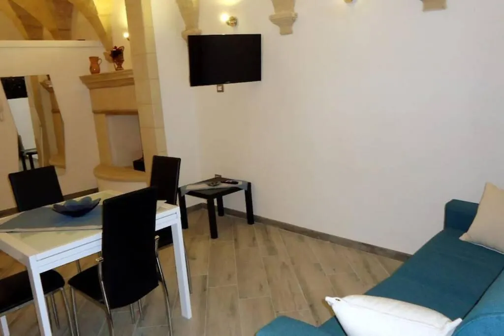 Nel Cuore Di Lecce 0*,  Italie